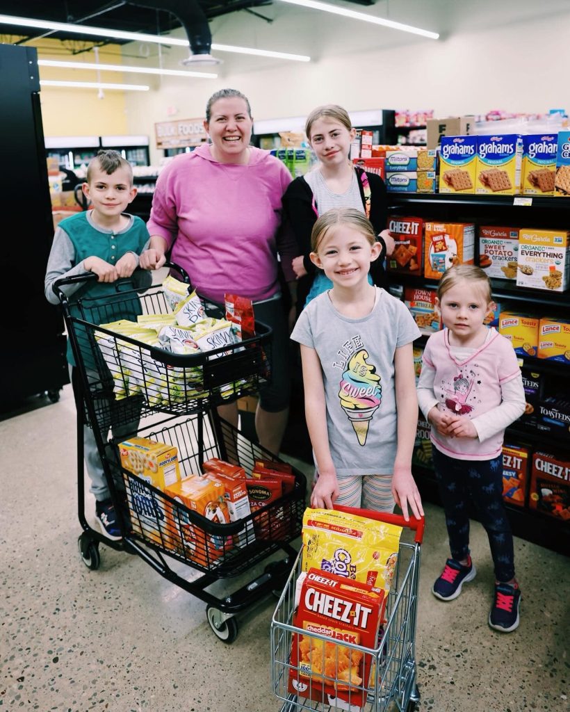 Sommers Discount Market interior